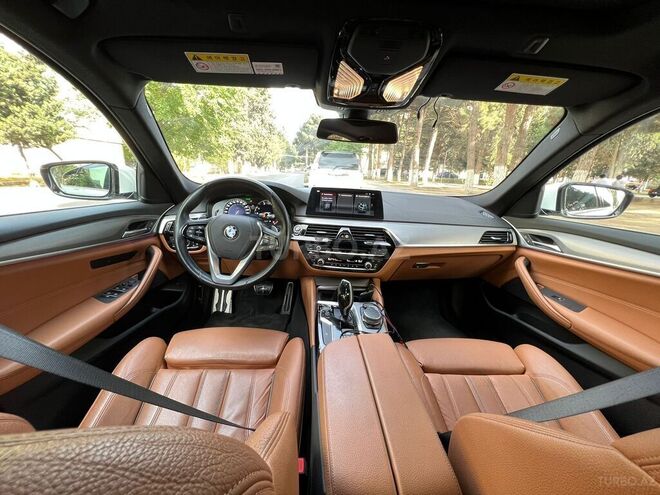 BMW 520 2017, 107,000 km - 2.0 l - Bakı