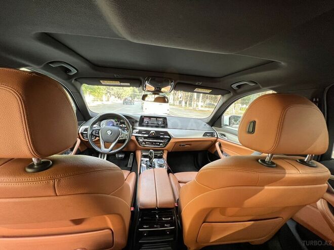 BMW 520 2017, 107,000 km - 2.0 l - Bakı
