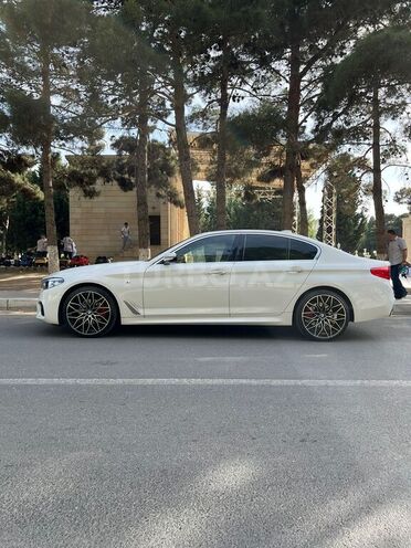 BMW 520 2017, 107,000 km - 2.0 l - Bakı
