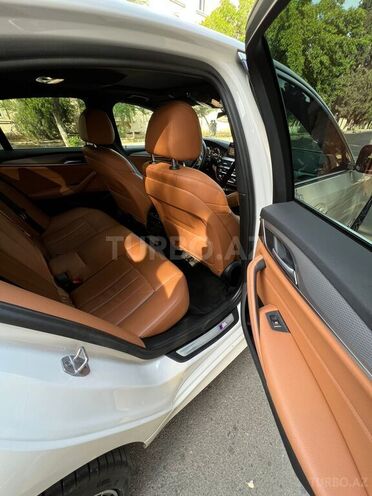 BMW 520 2017, 107,000 km - 2.0 l - Bakı