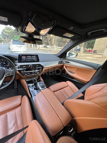 BMW 520 2017, 107,000 km - 2.0 l - Bakı