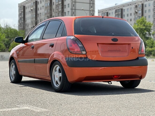 Kia Rio 2009, 149,000 km - 1.4 l - Gəncə