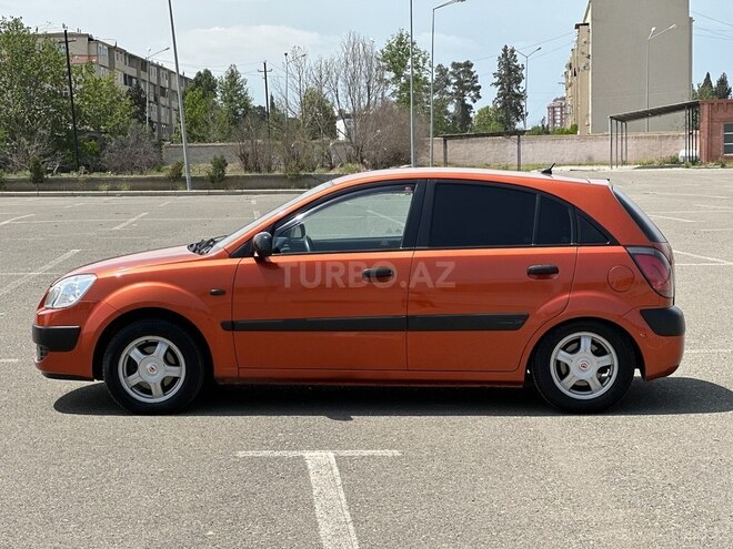 Kia Rio 2009, 149,000 km - 1.4 l - Gəncə