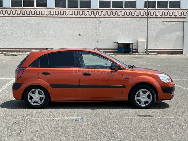 Kia Rio 2009, 149,000 km - 1.4 l - Gəncə