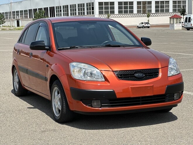 Kia Rio 2009, 149,000 km - 1.4 l - Gəncə