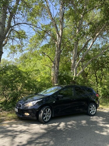 Kia Ceed 2014, 175,000 km - 1.4 l - Xudat