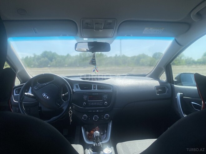 Kia Ceed 2014, 175,000 km - 1.4 l - Xudat