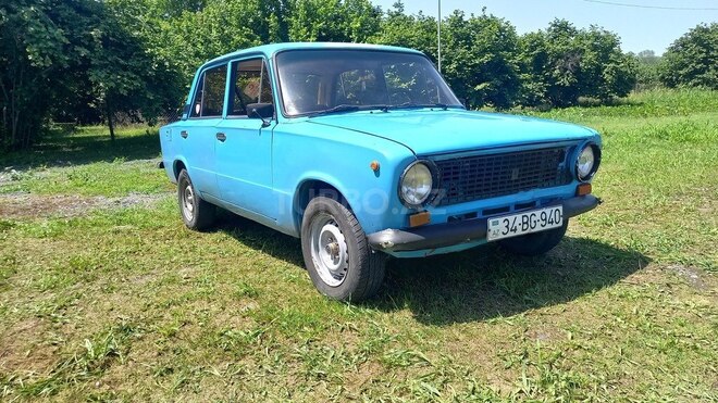 LADA (VAZ) 21011 1972, 30,000 km - 1.3 l - Qax