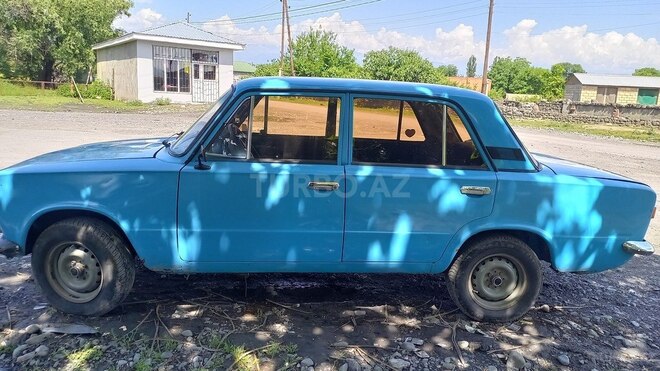 LADA (VAZ) 21011 1972, 30,000 km - 1.3 l - Qax