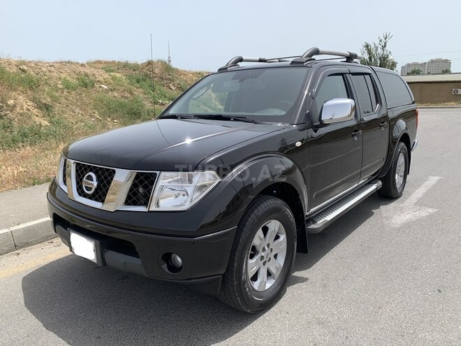 Nissan Navara 2013, 160,000 km - 2.5 l - Bakı