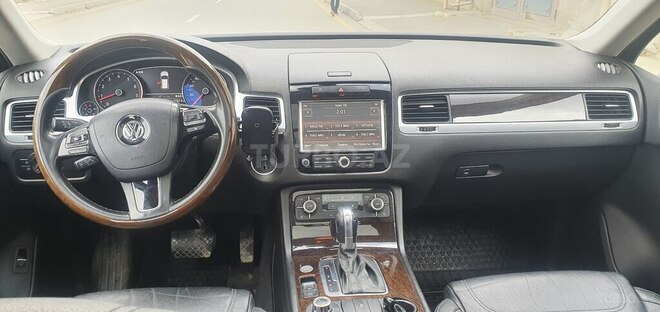 Volkswagen Touareg 2013, 210,000 km - 3.6 l - Bakı