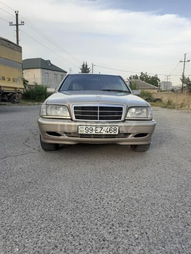 Mercedes C 200 2000, 436,634 km - 2.0 l - Bakı