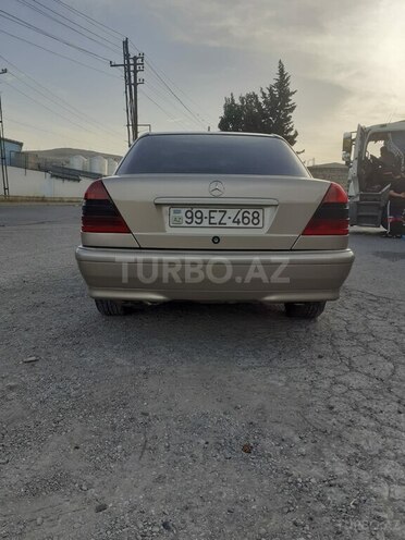 Mercedes C 200 2000, 436,634 km - 2.0 l - Bakı