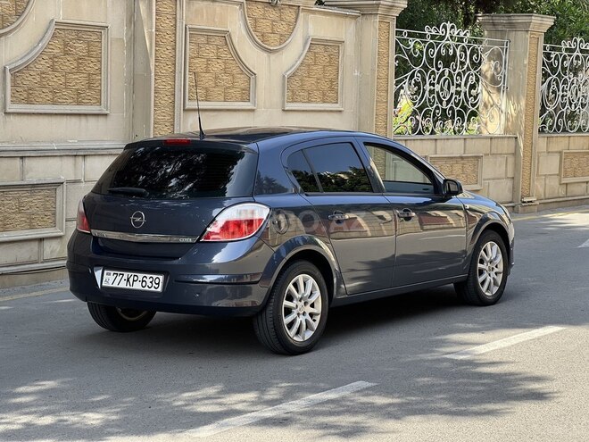 Opel Astra 2006, 191,000 km - 1.3 l - Bakı