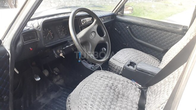 LADA (VAZ) 2107 2004, 25,640 km - 1.6 l - Şəki