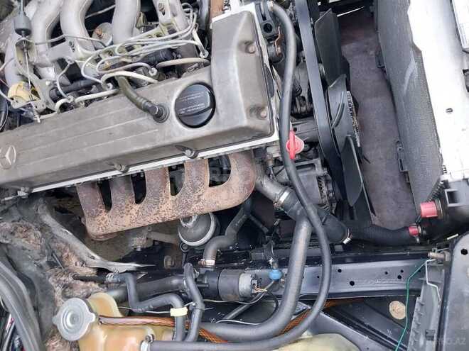 Mercedes E 250 1991, 391,000 km - 2.5 l - Sumqayıt