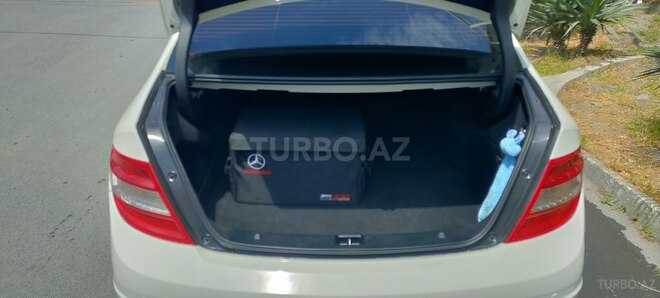 Mercedes C 300 2008, 234,000 km - 3.0 l - Zaqatala