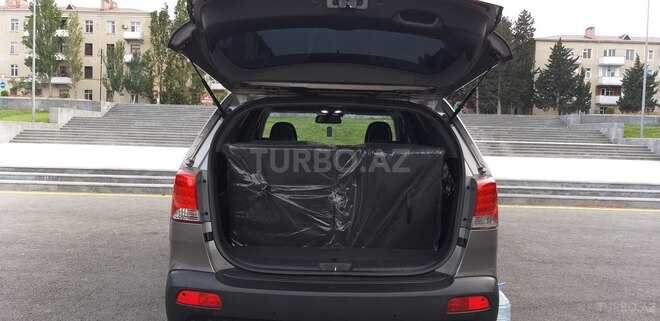 Kia Sorento 2009, 219,560 km - 2.0 л - Sumqayıt