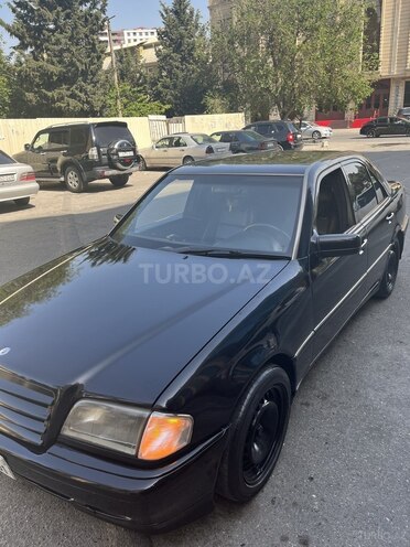 Mercedes C 230 1997, 291,000 km - 2.3 л - Bakı