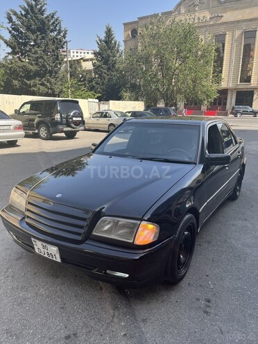 Mercedes C 230 1997, 291,000 km - 2.3 л - Bakı
