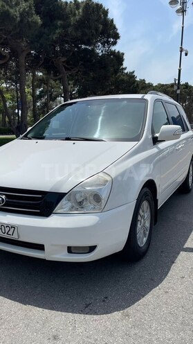 Kia Carnival 2011, 215,000 km - 2.7 l - Bakı