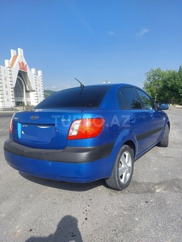 Kia Rio 2007, 200,000 km - 1.5 л - Şəki
