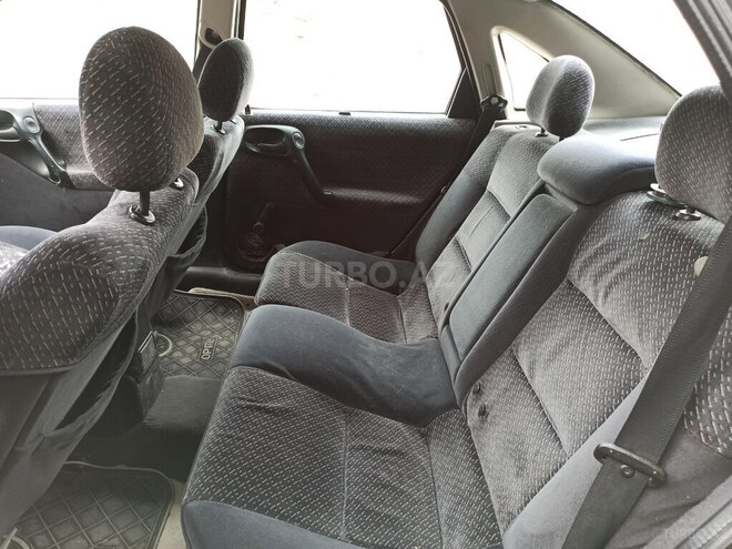 Opel Vectra 1996, 280,000 km - 1.6 l - Ağstafa