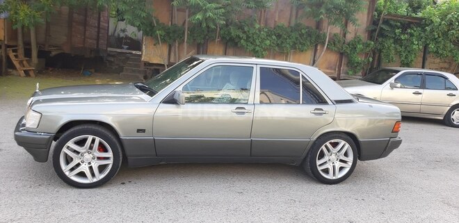 Mercedes 190 1990, 329,145 km - 2.0 l - Bakı