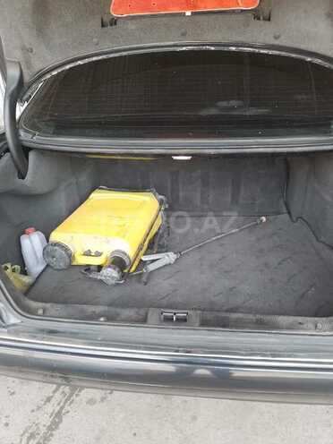 Mercedes E 230 1996, 360,000 km - 2.3 л - Tovuz