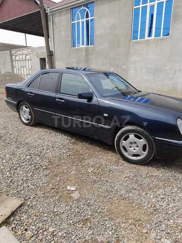 Mercedes E 230 1996, 360,000 km - 2.3 л - Tovuz