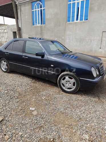 Mercedes E 230 1996, 360,000 km - 2.3 л - Tovuz