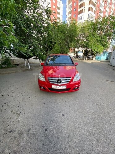 Mercedes B 180 2010, 150,000 km - 1.7 l - Bakı