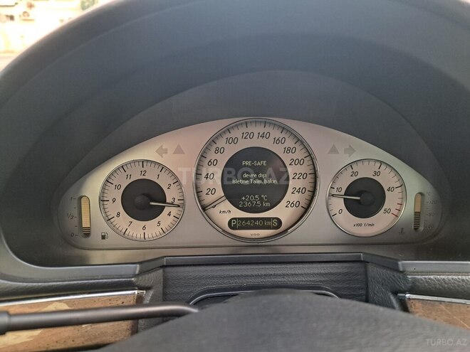 Mercedes E 220 2006, 265,450 km - 2.2 l - Bakı