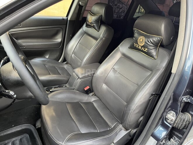 Volkswagen Passat 2004, 295,000 km - 1.8 l - Bakı