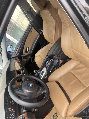 BMW 530 2009, 222,500 km - 3.0 л - Bakı
