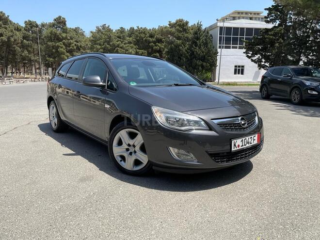 Opel Astra 2011, 236,000 km - 1.3 l - Bakı