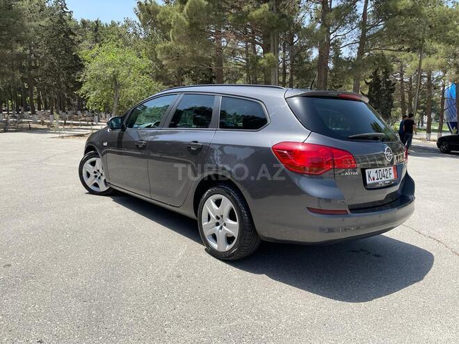 Opel Astra 2011, 236,000 km - 1.3 l - Bakı