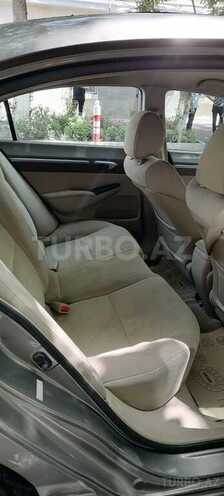 Honda Civic 2006, 321,869 km - 1.3 л - Bakı