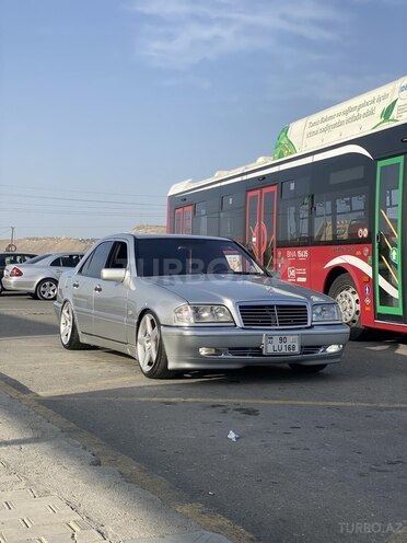 Mercedes C 220 1998, 234,000 km - 2.2 l - Bakı