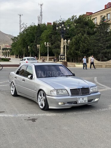 Mercedes C 220 1998, 234,000 km - 2.2 l - Bakı