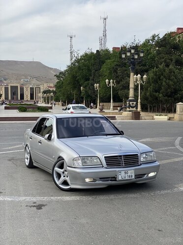 Mercedes C 220 1998, 234,000 km - 2.2 l - Bakı
