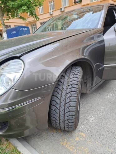 Mercedes E 200 2007, 189,000 km - 2.2 l - Bakı