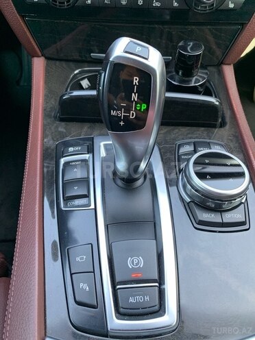 BMW 740 2011, 172,000 km - 3.0 l - Bakı