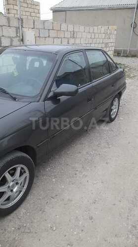 Opel Astra 1995, 175,000 km - 1.6 l - Bakı