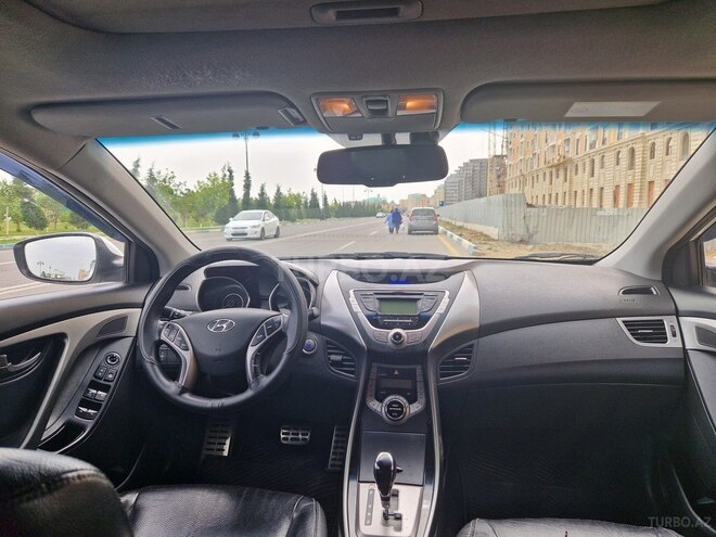 Hyundai Elantra 2013, 236,500 km - 1.8 l - Bakı