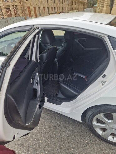 Hyundai Elantra 2013, 236,500 km - 1.8 l - Bakı