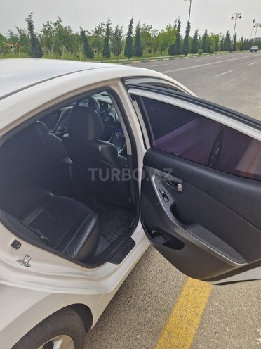 Hyundai Elantra 2013, 236,500 km - 1.8 l - Bakı