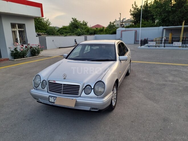 Mercedes E 230 1996, 405,000 km - 2.3 l - Sumqayıt