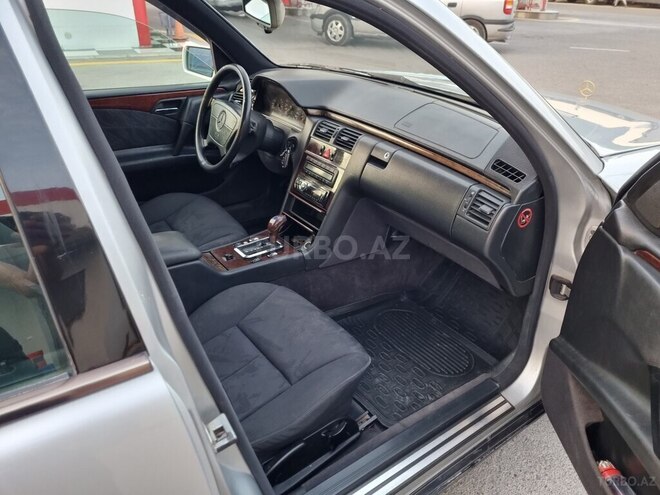 Mercedes E 230 1996, 405,000 km - 2.3 l - Sumqayıt