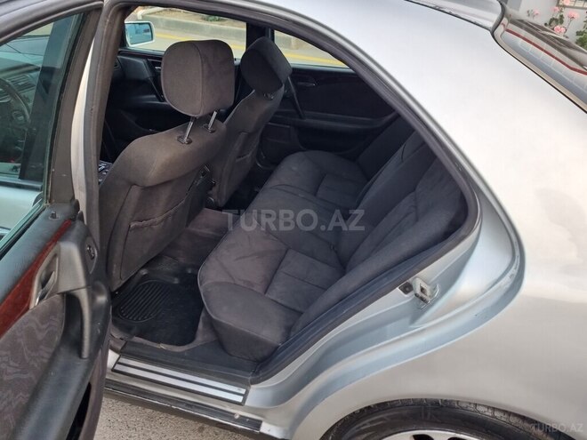 Mercedes E 230 1996, 405,000 km - 2.3 l - Sumqayıt